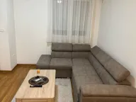 Izdavanje, jednosoban stan, 45m², City Kvart, Podgorica - image 2