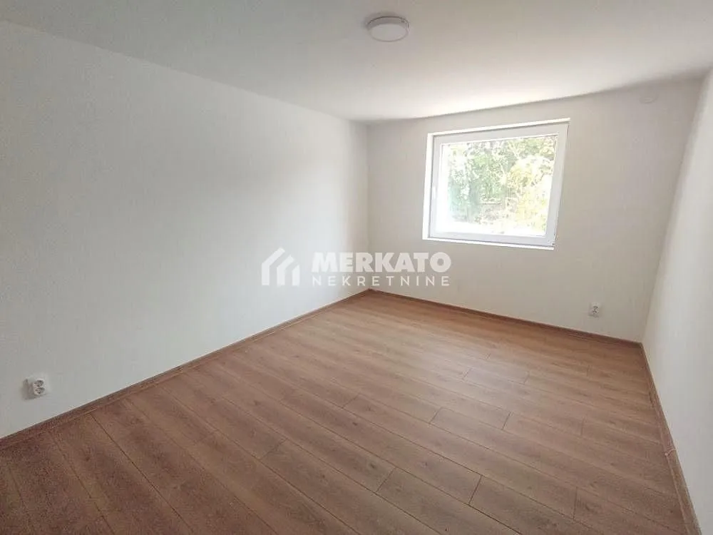 Sale, house, 64m², Mičkei, Zrenjanin
