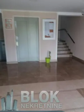Izdavanje, jednosoban stan, 45m², Zabjelo, Podgorica - image 11