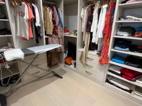 Sale, house, 178m², Bečići, Budva - image 11