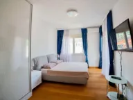 Izdavanje, dvosoban stan, 148m², Budva, Crna Gora - image 11