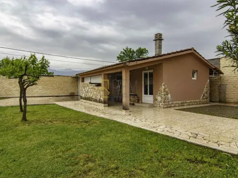 Prodaja, kuća, 400m², Danilovgrad, Crna Gora - image 4