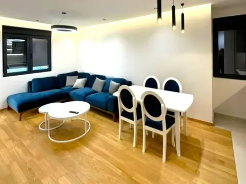 Rent, two bedroom apartment, 69m², City Kvart, Podgorica - image 7