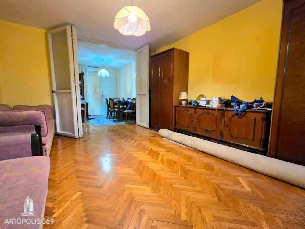 Prodaja, dvosoban stan, 60m², Novi Beograd Blok 1 Fontana, Novi Beograd Sve Podlokacije