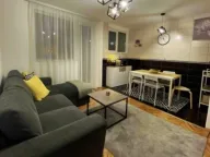 Izdavanje, dvosoban stan, 59m², Centar, Kolašin - image 1