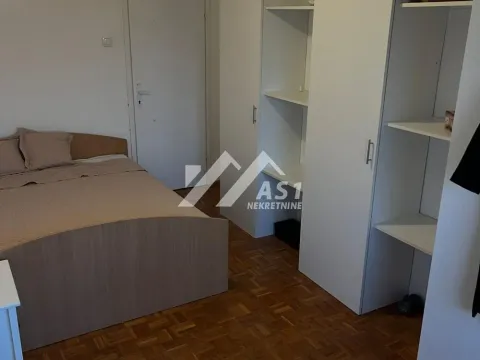 Izdavanje, trosoban stan, 70m², Novi Sad Sve Podlokacije, Novi Sad - image 4
