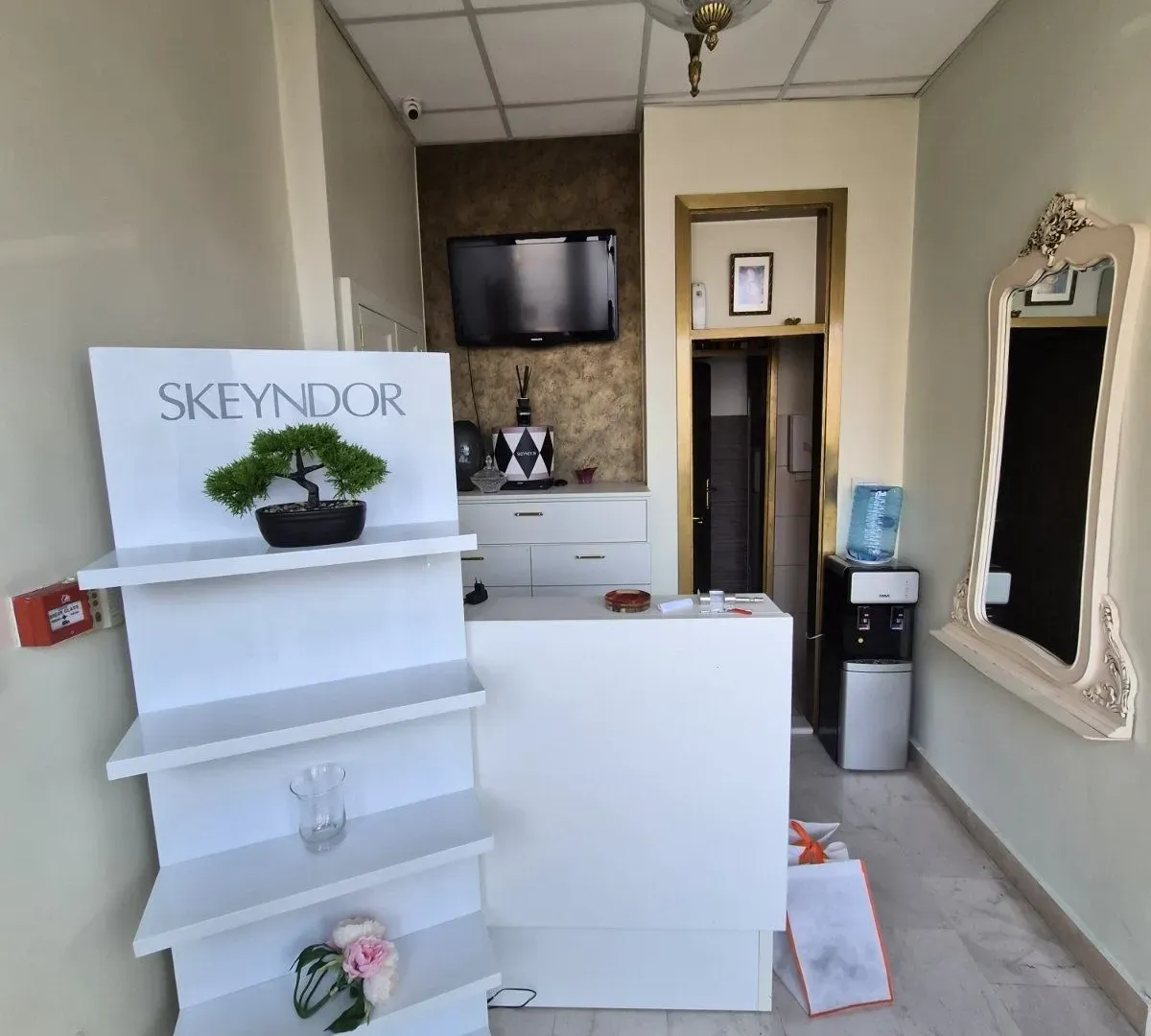 Sale, office space, 60m², Pejton, Podgorica