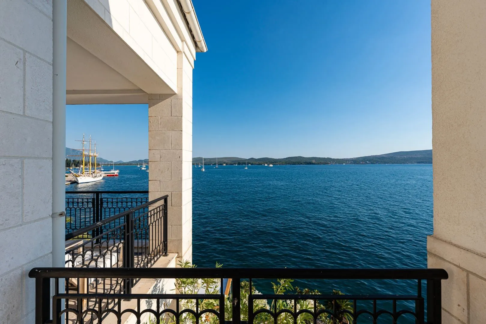 Prodaja, dvosoban stan, 198m², Porto Montenegro, Tivat