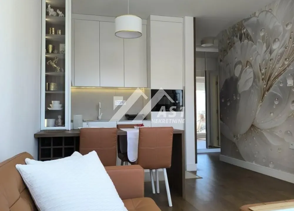 Rent, two bedroom apartment, 44m², Centar, Novi Sad