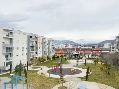 Rent, apartment, 47m², Stari Aerodrom, Podgorica - image 3