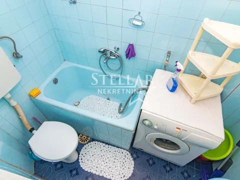 Rent, two bedroom apartment, 55m², Tološi, Podgorica - image 8