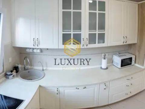 Izdavanje, kuća, 111m², Lastva Grbaljska, Kotor - image 5