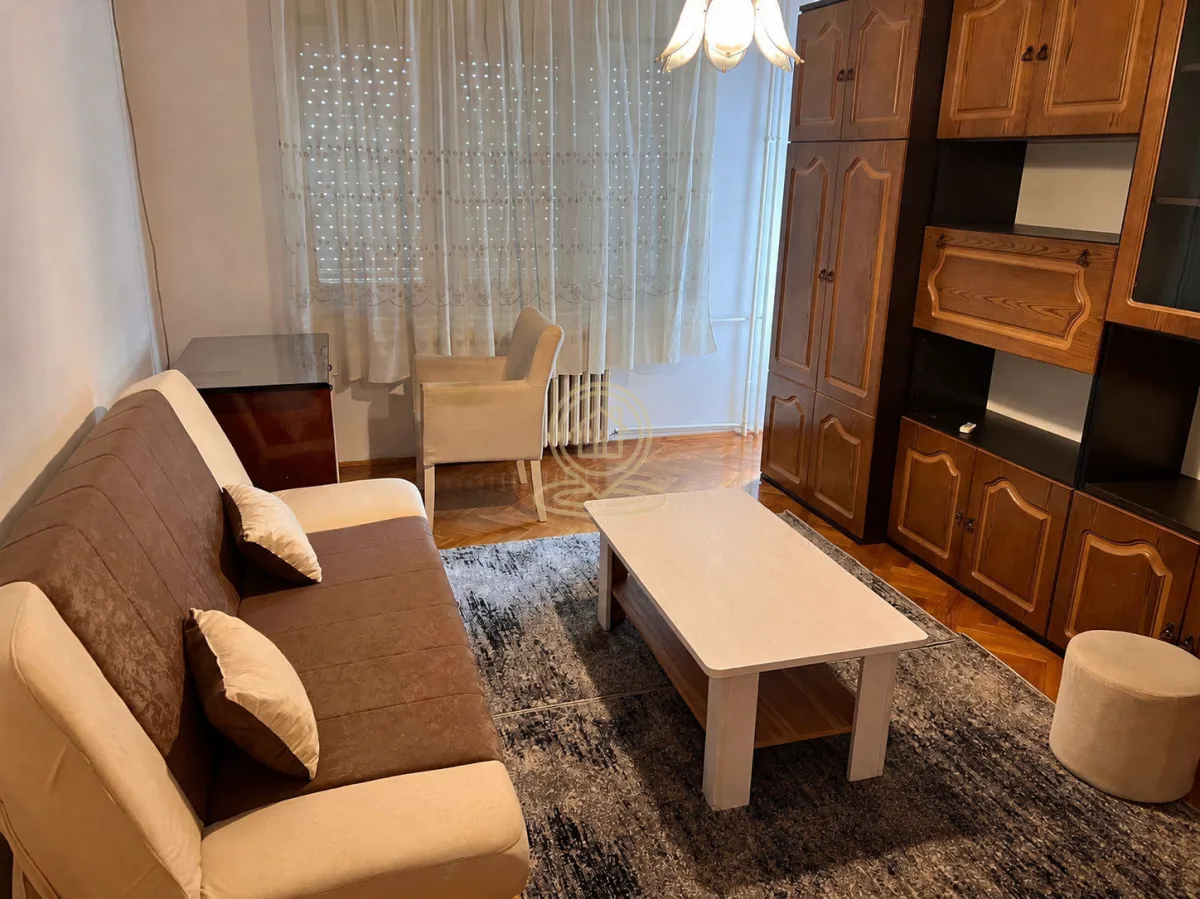 Izdavanje, jednosoban stan, 50m², Grbavica, Novi Sad Sve Podlokacije