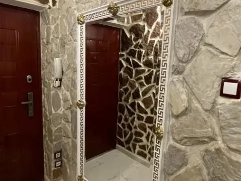 Prodaja, dvosoban stan, 57m², Karaburma, Palilula Sve Podlokacije - image 8