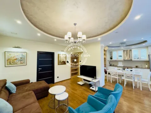 Rent, three bedroom apartment, 73m², Centar, Kragujevac