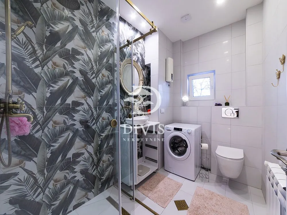 Prodaja, trosoban stan, 78m², Senjak, Beograd