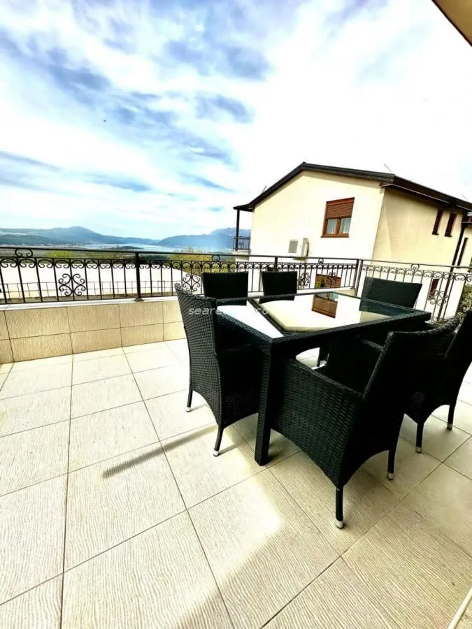 Sale, house, 173m², Kotor, Crna Gora