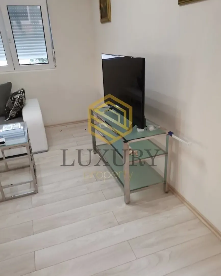 Rent, house, 50m², Stari Aerodrom, Podgorica