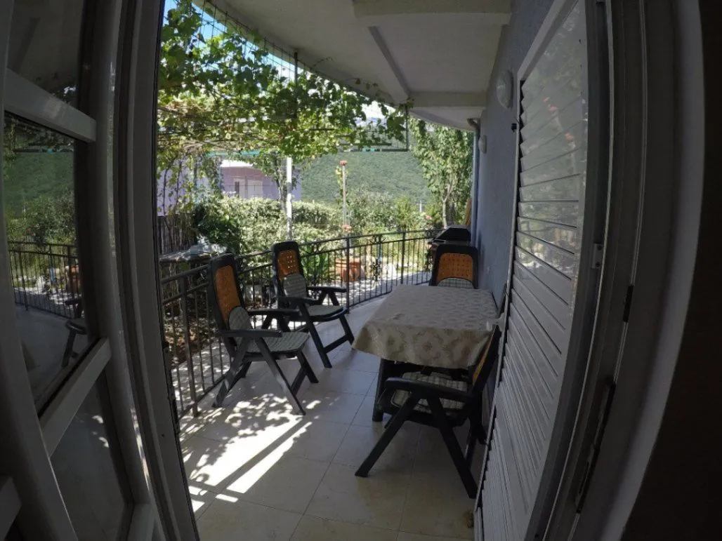 Sale, house, 235m², Prijevor, Budva