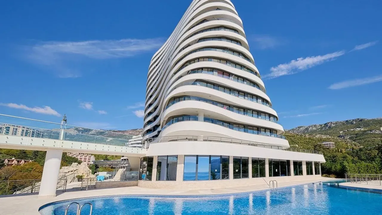 Prodaja, jednosoban stan, 73m², Bečići, Budva