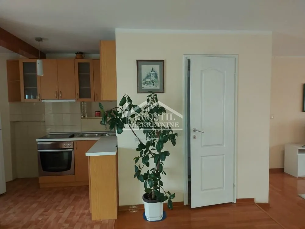 Prodaja, trosoban stan, 85m², Vračar Hram, Vračar Sve Podlokacije