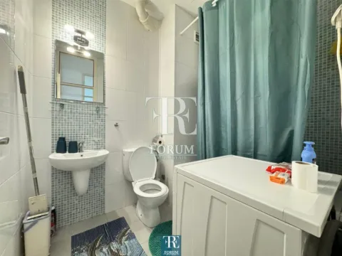 Izdavanje, dvosoban stan, 65m², Pobrežje, Podgorica - image 10