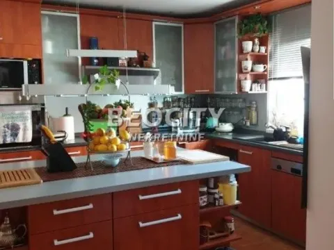 Prodaja, kuća, 400m², Altina, Beograd - image 9