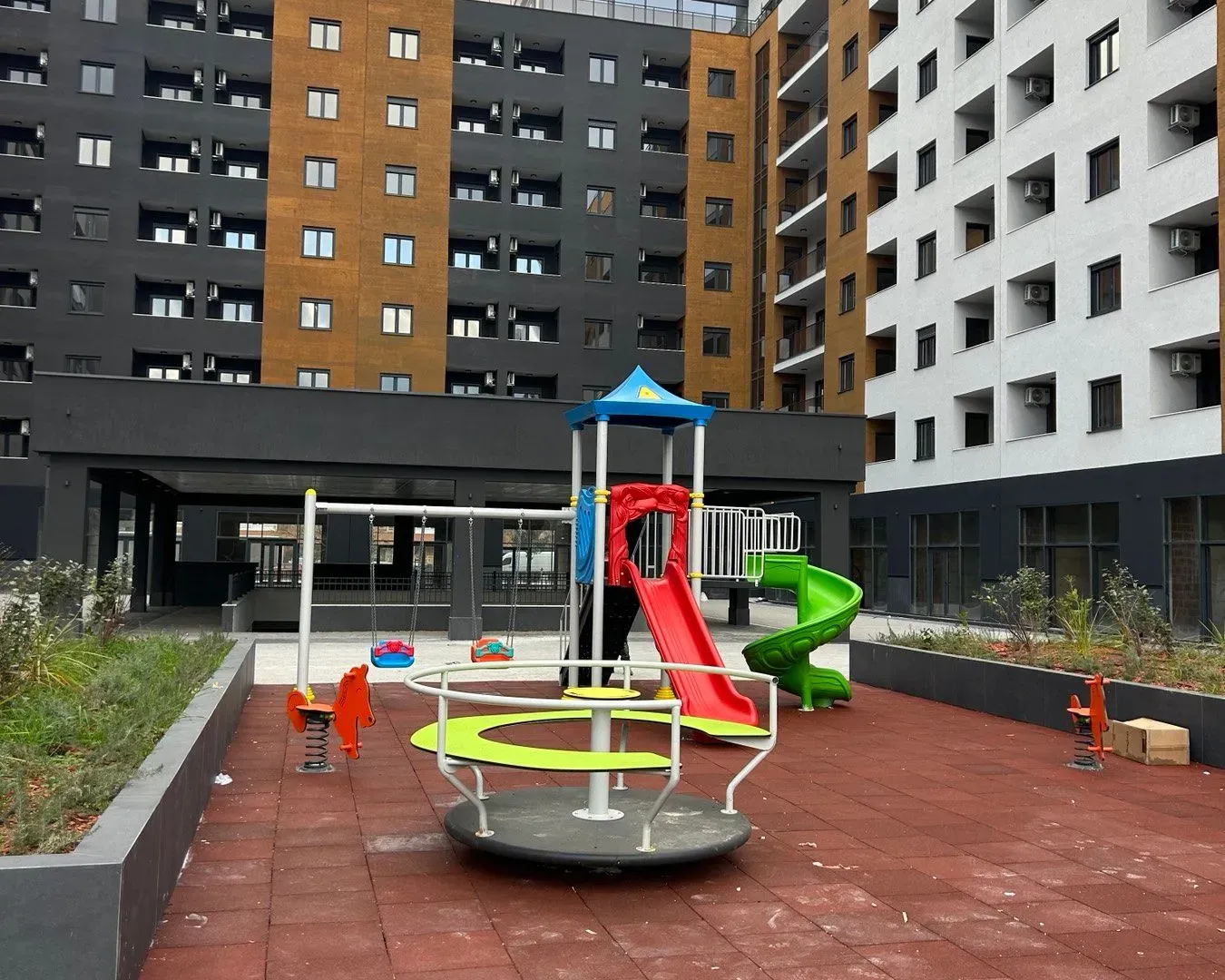 Prodaja, jednosoban stan, 43m², Stari Aerodrom, Podgorica