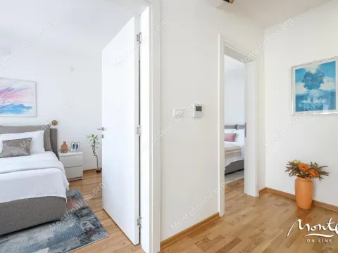 Sale, two bedroom apartment, 63m², Tivat, Crna Gora - image 6