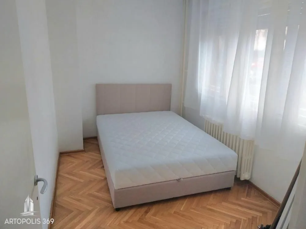 Rent, two bedroom apartment, 47m², Vračar Centar, Vračar Sve Podlokacije