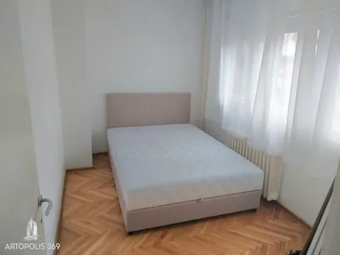 Rent, two bedroom apartment, 47m², Vračar Centar, Vračar Sve Podlokacije - image 8