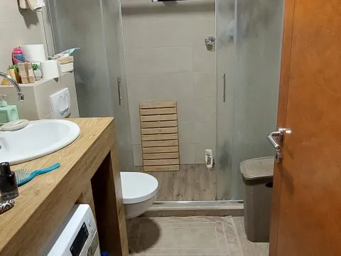 Prodaja, kuća, 287m², Podkošljun, Budva - image 10