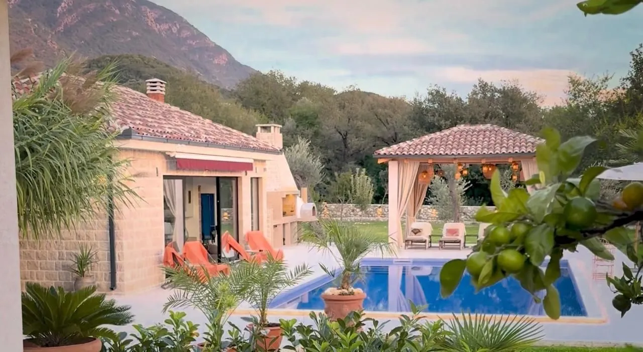 Sale, house, 1m², Radanovići, Kotor