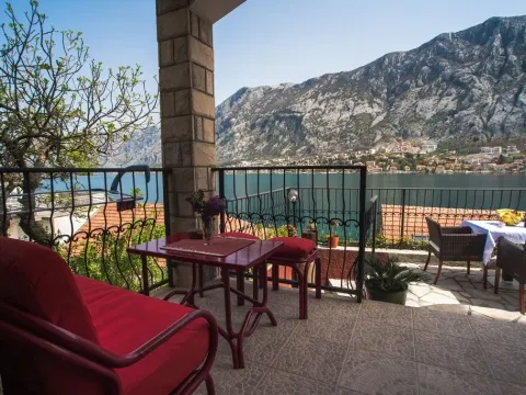 Sale, house, 260m², Muo, Kotor - image 7