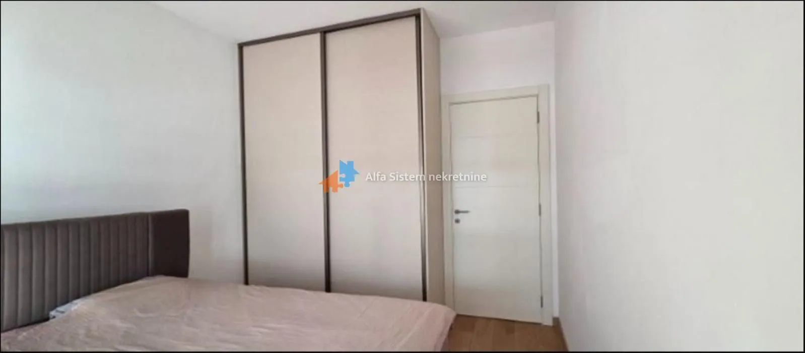 Izdavanje, dvosoban stan, 55m², Novi Beograd Blok 65, Novi Beograd Sve Podlokacije