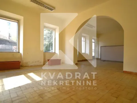 Rent, office space, 100m², Blok 7, Podgorica - image 5