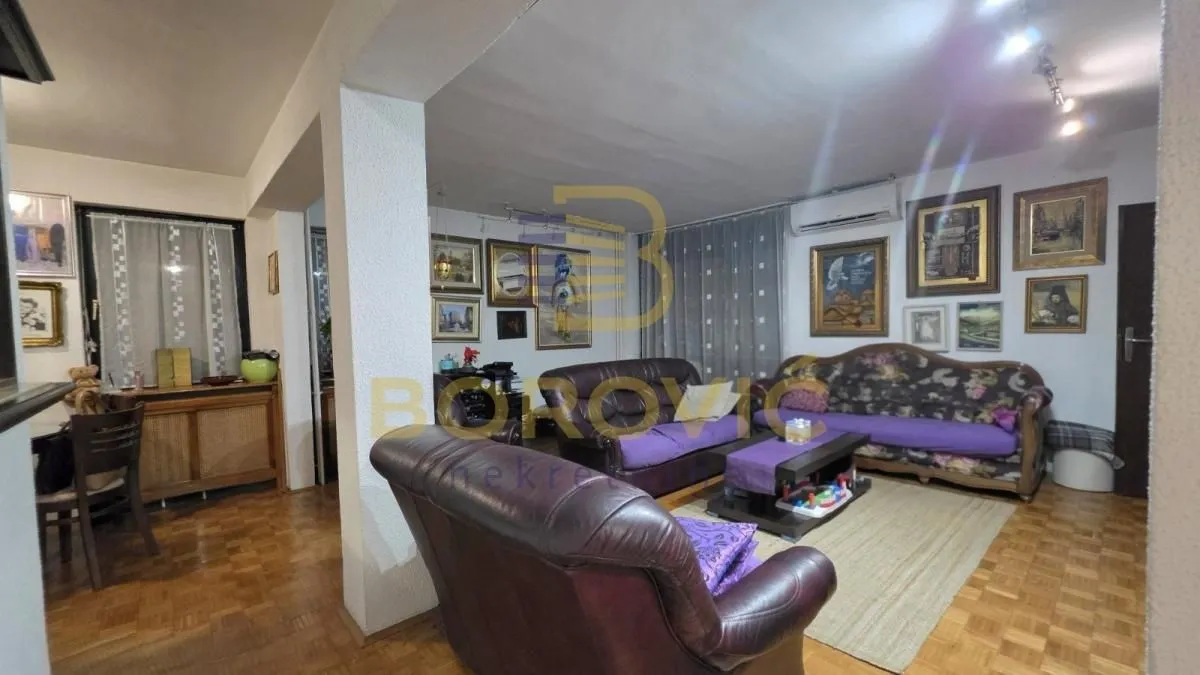 Prodaja, četvorosoban stan, 100m², Neimar, Vračar Sve Podlokacije