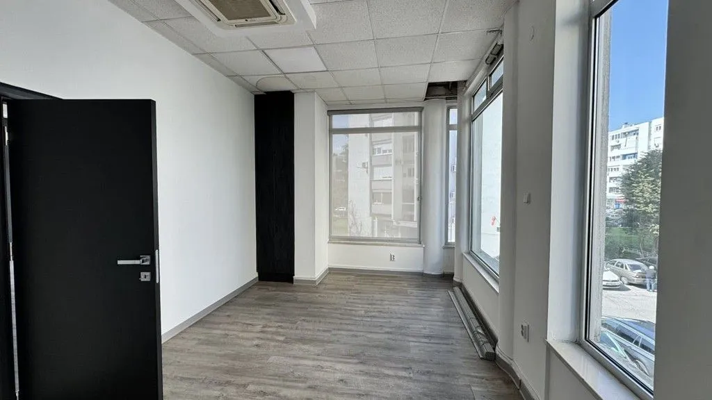 Rent, office space, 115m², Preko Morače, Podgorica