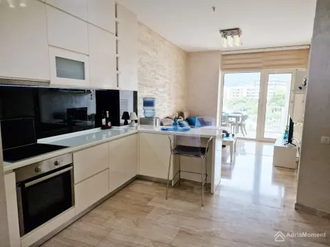 Sale, one bedroom apartment, 63m², Centar, Budva - image 4