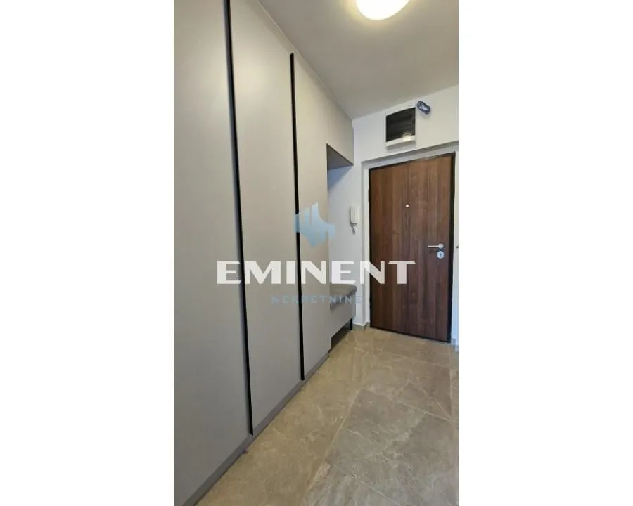 Izdavanje, dvosoban stan, 44m², Novi Beograd Sve Podlokacije, Beograd