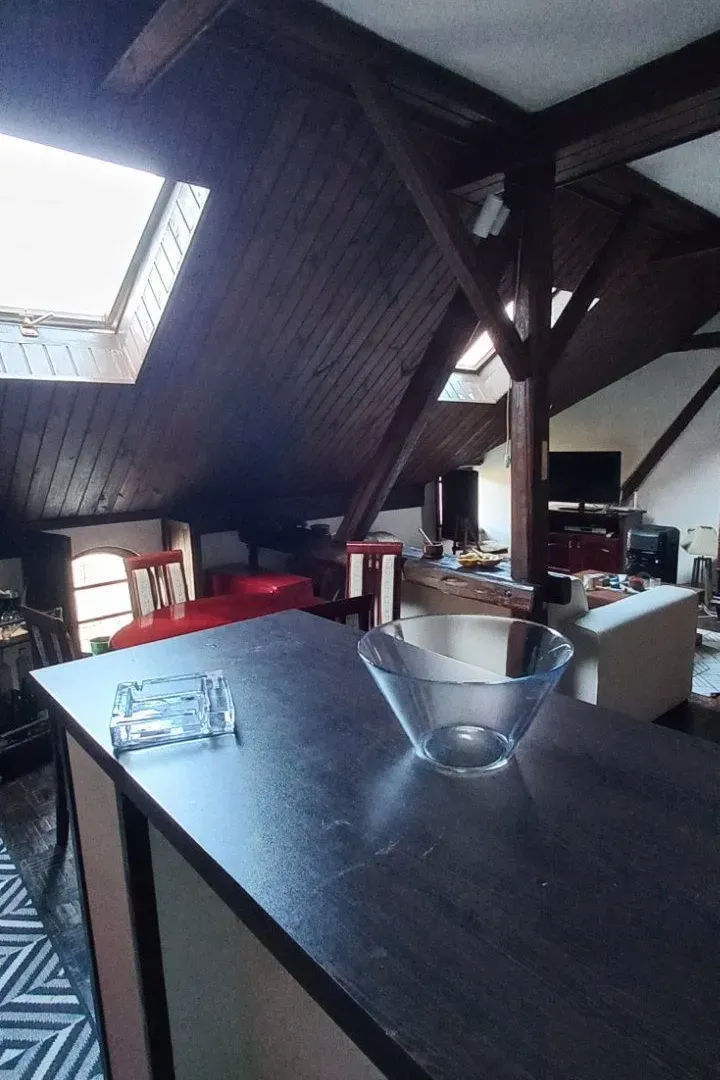 Prodaja, trosoban stan, 100m², Profesorska Kolonija, Palilula Sve Podlokacije