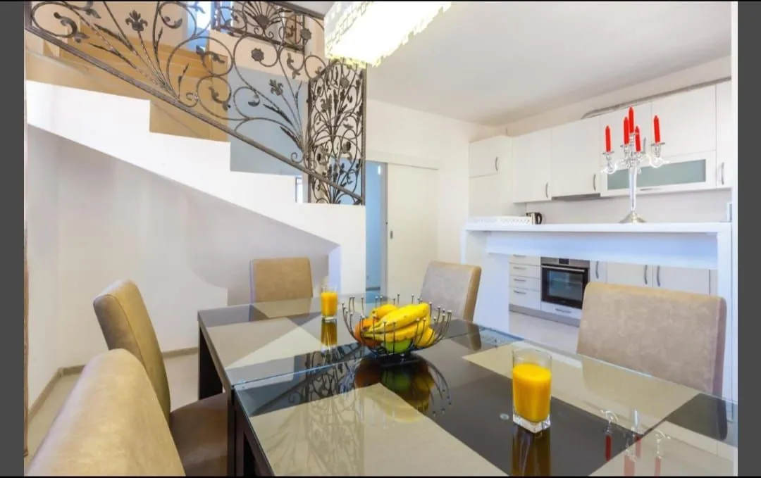 Rent, two bedroom apartment, 120m², Petrovac, Budva