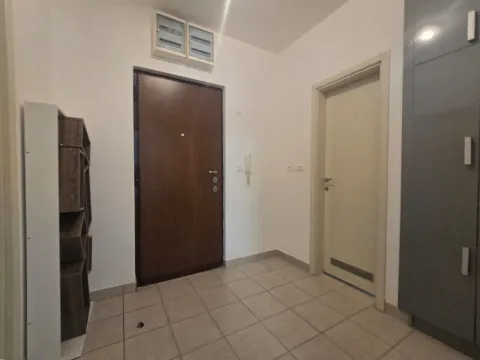 Rent, two bedroom apartment, 64m², Preko Morače, Podgorica - image 14
