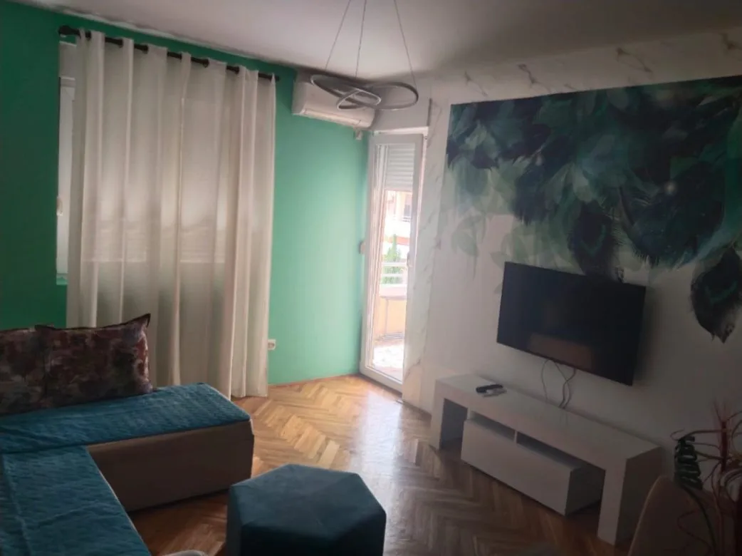 Rent, one bedroom apartment, 48m², Stari Aerodrom, Podgorica