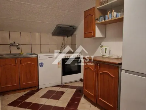 Rent, three bedroom apartment, 90m², Blok 8, Petrovaradin - image 3