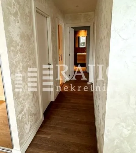 Rent, three bedroom apartment, 82m², Savski Venac, Beograd