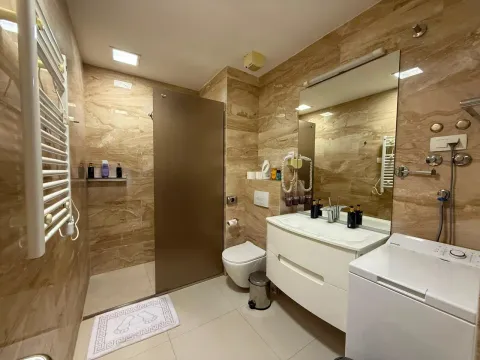 Rent, two bedroom apartment, 70m², Centar, Budva - image 5