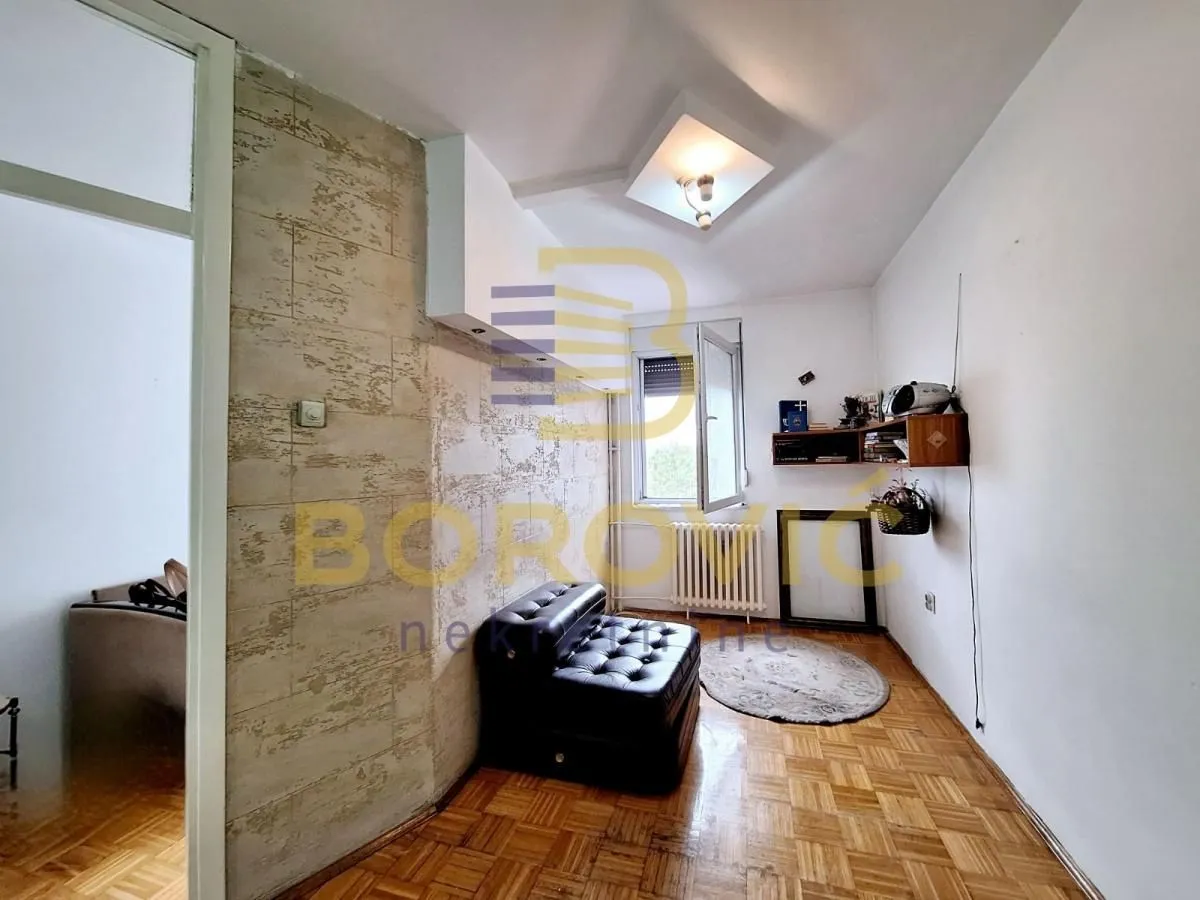 Prodaja, jednosoban stan, 27m², Resnik, Beograd