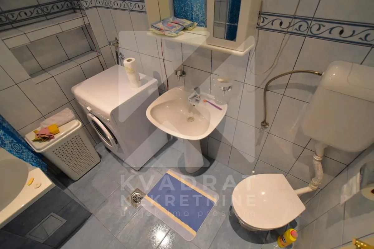 Izdavanje, jednosoban stan, 50m², Centar, Podgorica