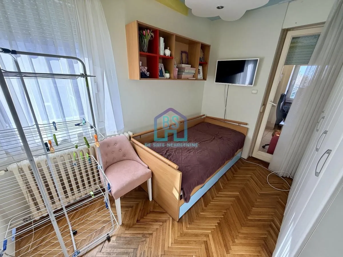 Prodaja, trosoban stan, 73m², Bulevar Oslobodjenja, Novi Sad Sve Podlokacije
